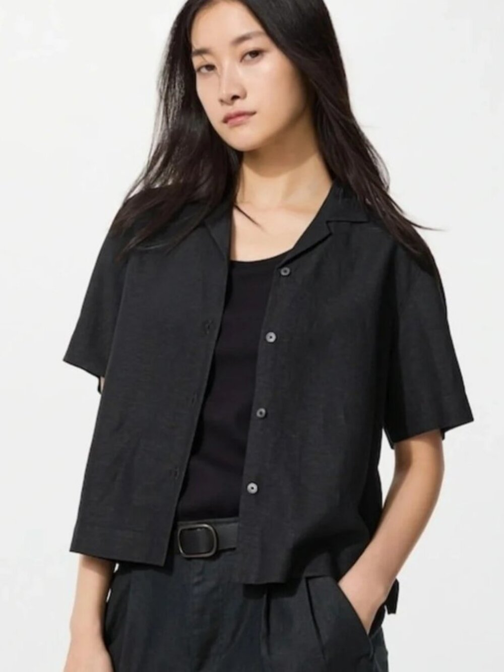 SALE! 2 Uniqlo W's Linen Blend Open Collar S/S Shirts, Black & Olive, Large - Picture 2 of 16